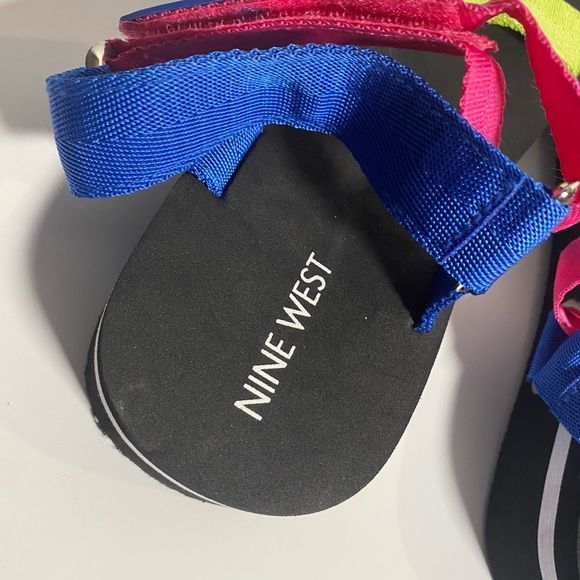 Nine West Sandals - Women's 9M - Picture 4 of 4